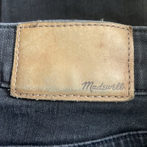 Madewell 9" High-Rise Skinny Black Raw Hem Vintage Faded Distressed Knees Sz 26 - Picture 12 of 15